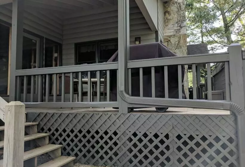 Mountain Rivers Lodge