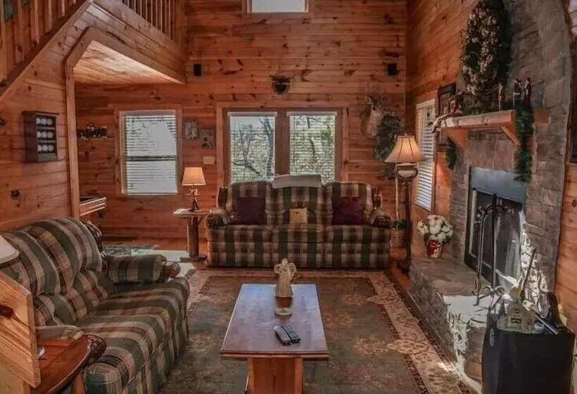 Mountain Rivers Lodge