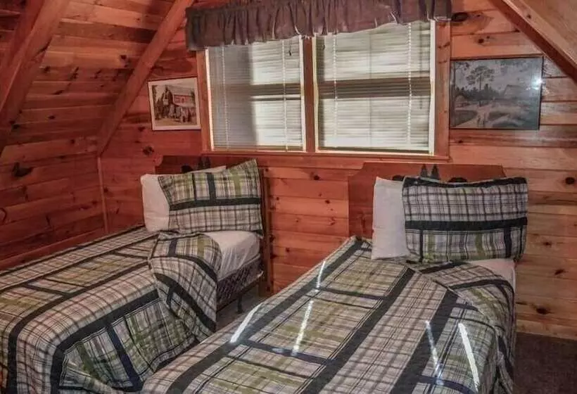 Mountain Rivers Lodge