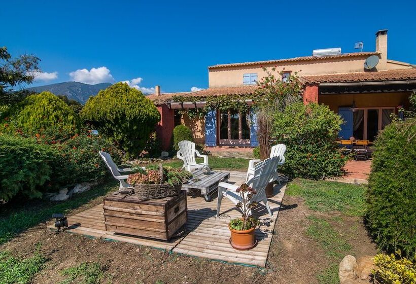 پانسیون Casa Corsa