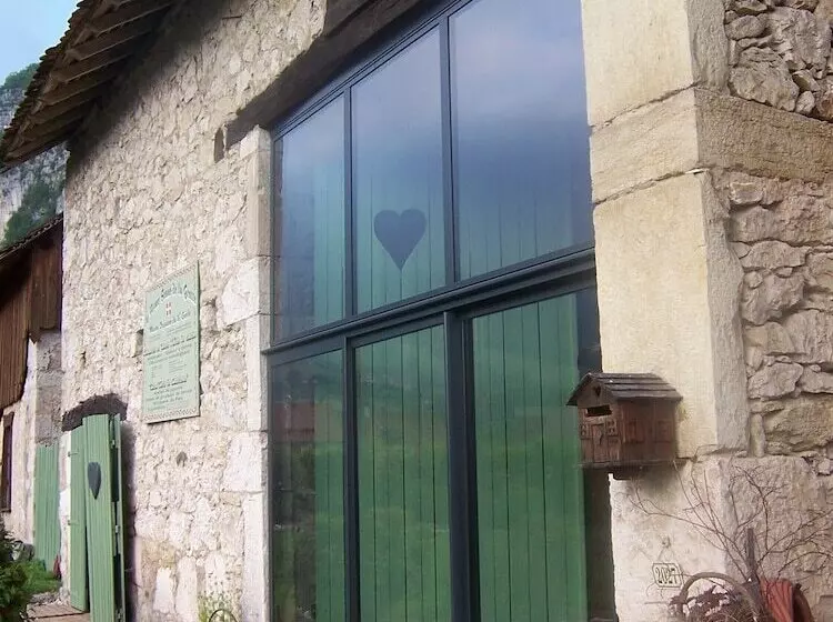 ペンション La Ferme Bonne De La Grotte