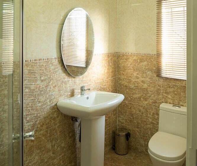 膳宿费 Lakeview Guest House