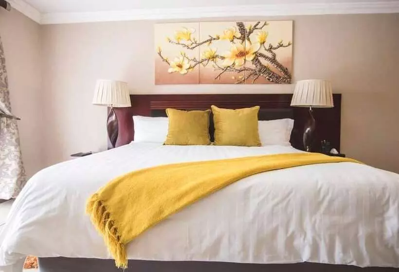 پانسیون Lakeview Guest House