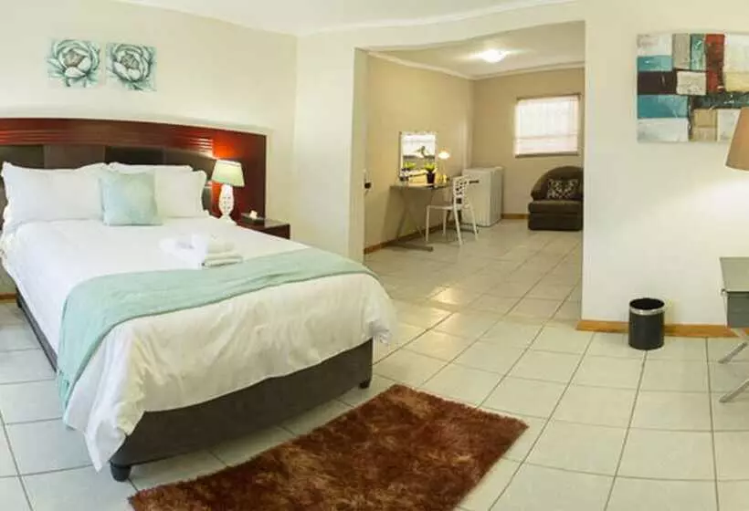 پانسیون Lakeview Guest House