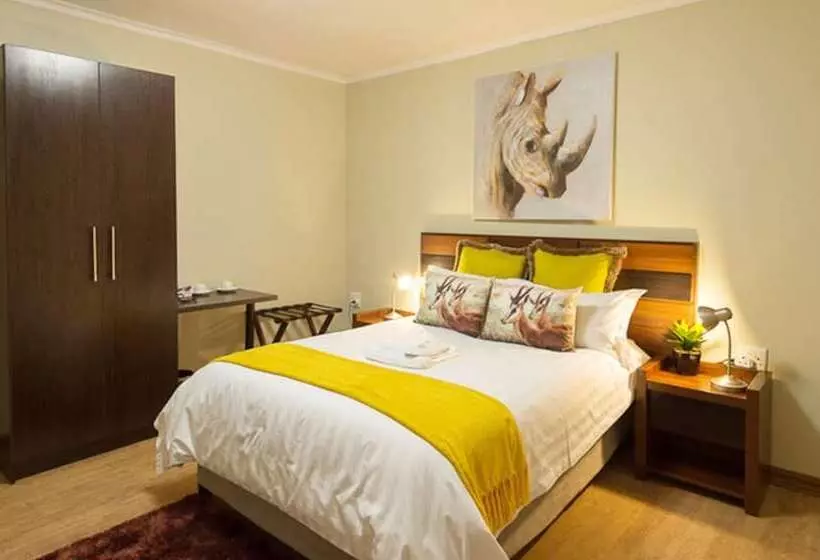 پانسیون Lakeview Guest House
