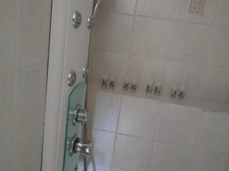 پانسیون Villa Maria