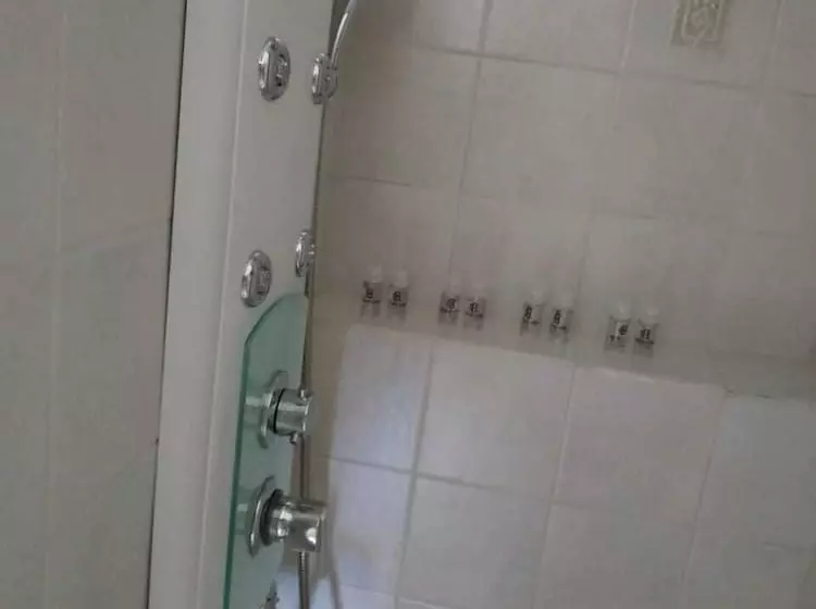 پانسیون Villa Maria