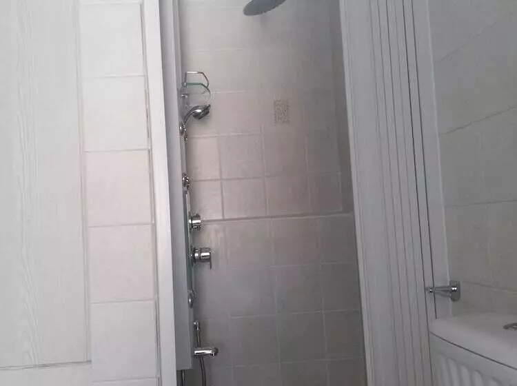 پانسیون Villa Maria