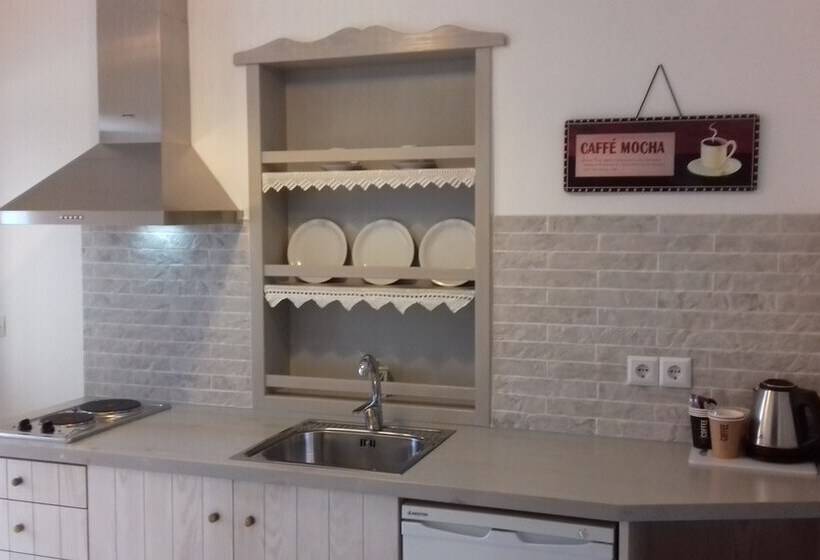 پانسیون Villa Maria