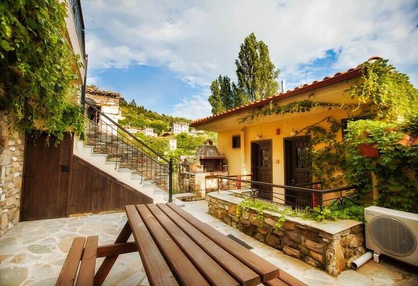 Пансион Oreiades Guesthouse