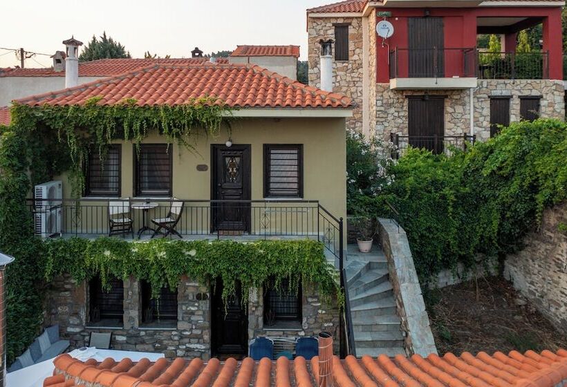 펜션 Oreiades Guesthouse