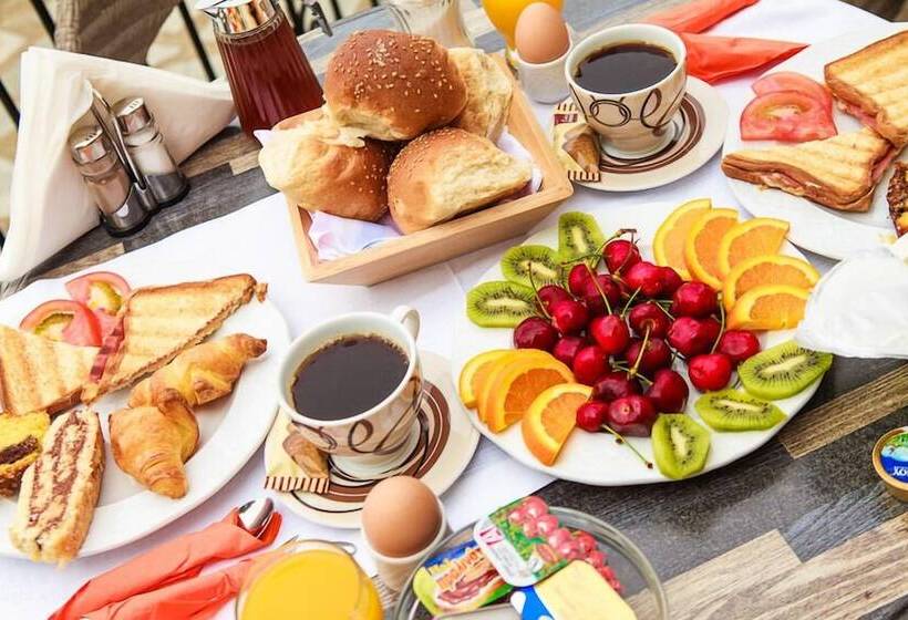 ペンション Oreiades Guesthouse