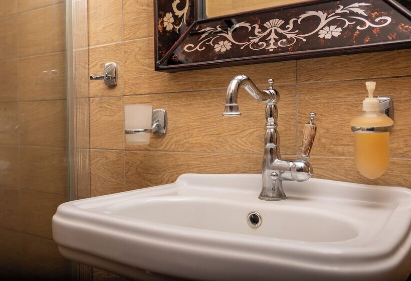 펜션 Oreiades Guesthouse