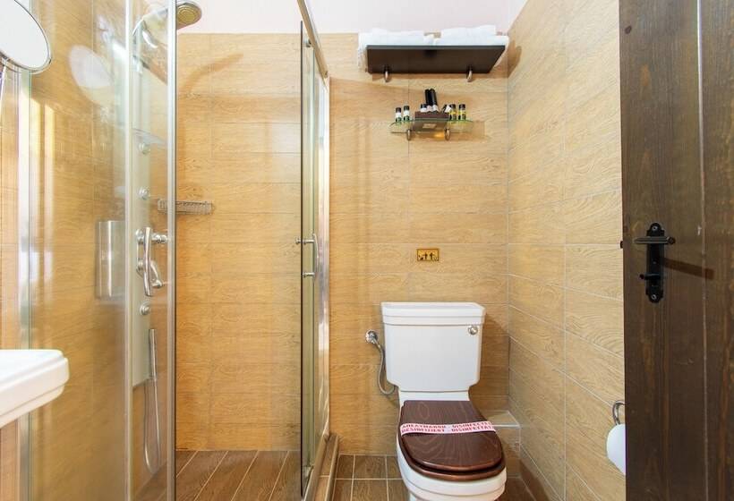 Pensionat Oreiades Guesthouse