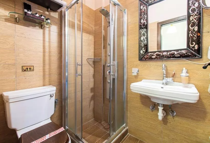 Majatalo Oreiades Guesthouse