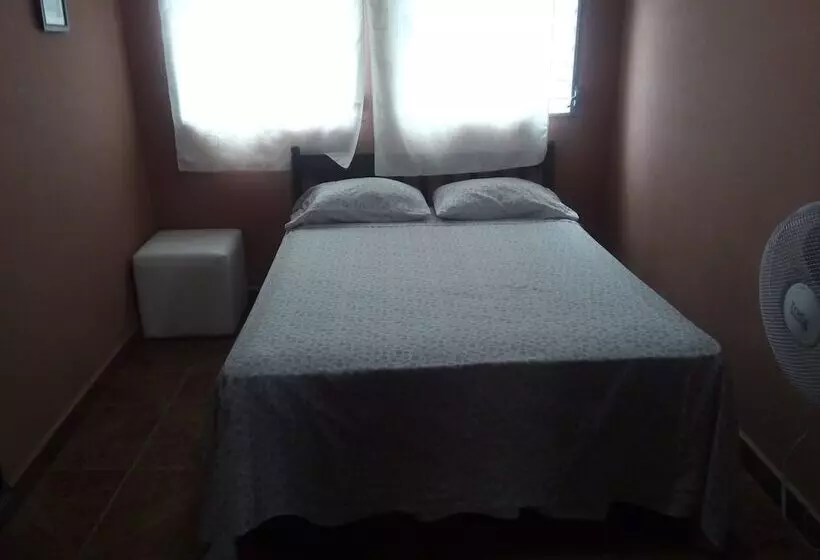 پانسیون Patio De Joan