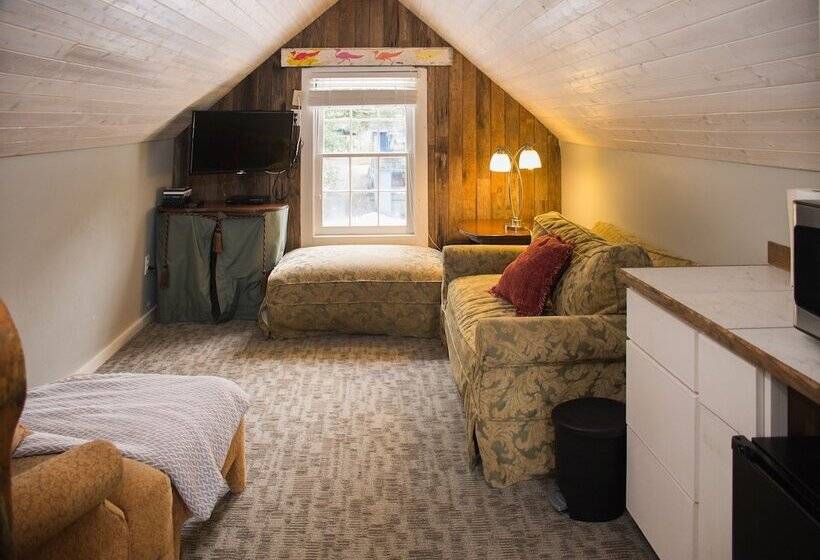 Пансион Riverside Inn And Cottages