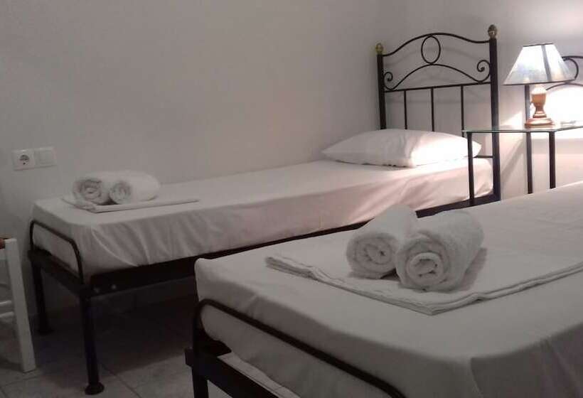 پانسیون Villa Maria