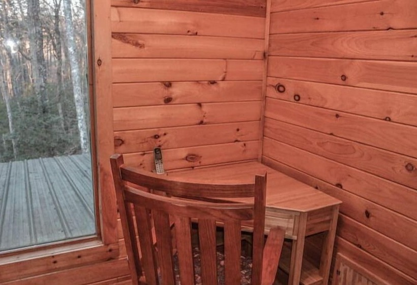 Poppy`s Mountain House