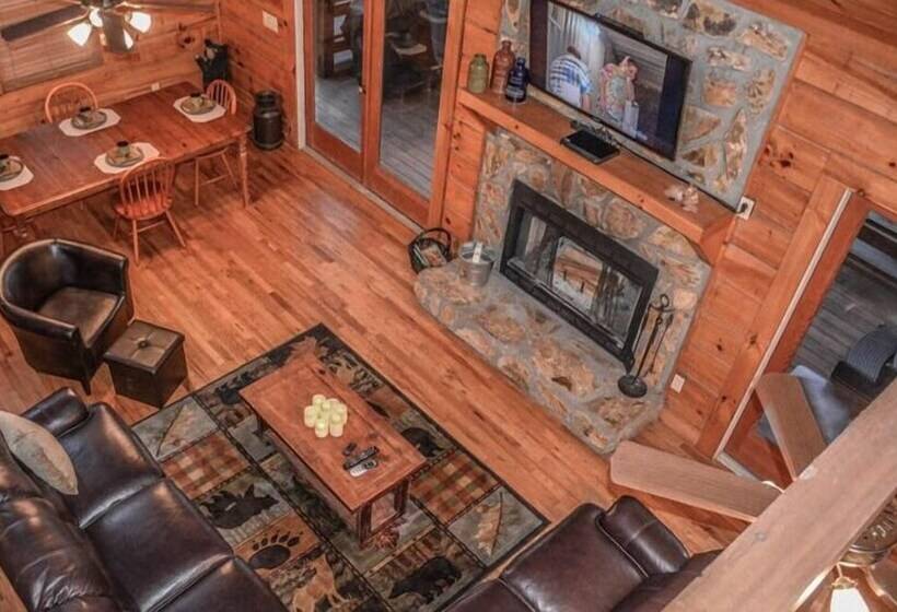 Poppy`s Mountain House