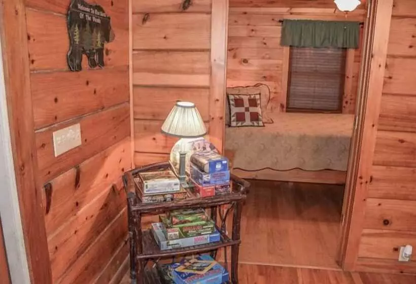 Poppy`s Mountain House