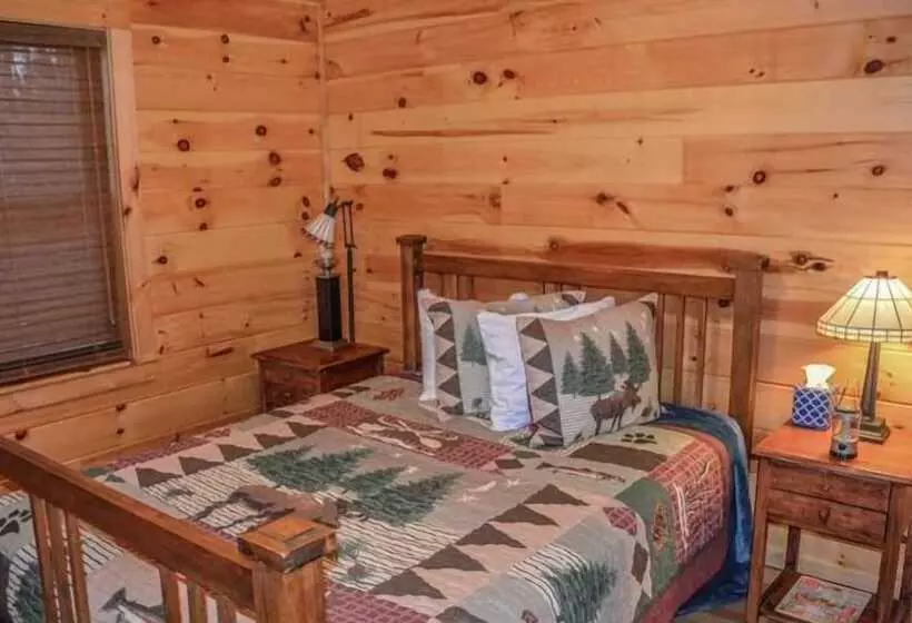 Poppy`s Mountain House