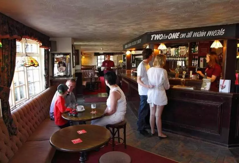 Savoy Country Inn