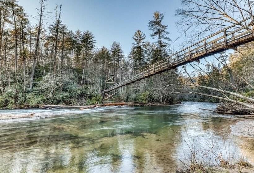 Toccoa River Retreat