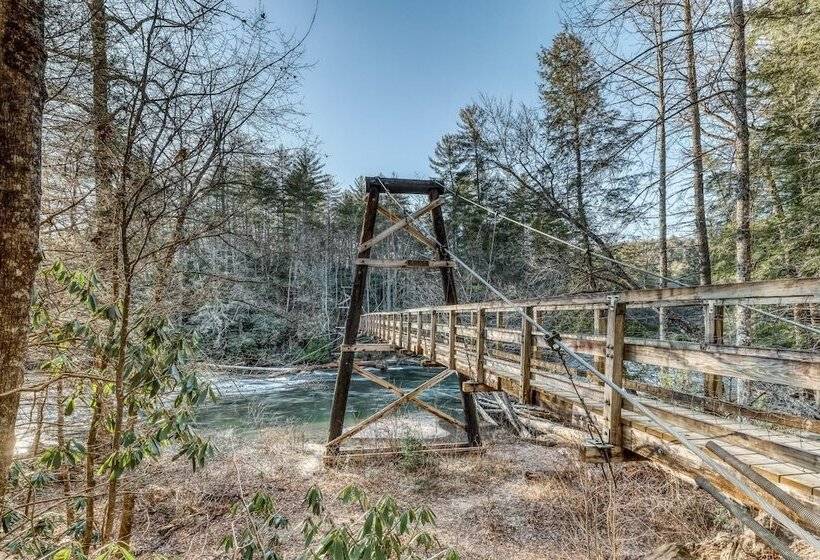 Toccoa River Retreat