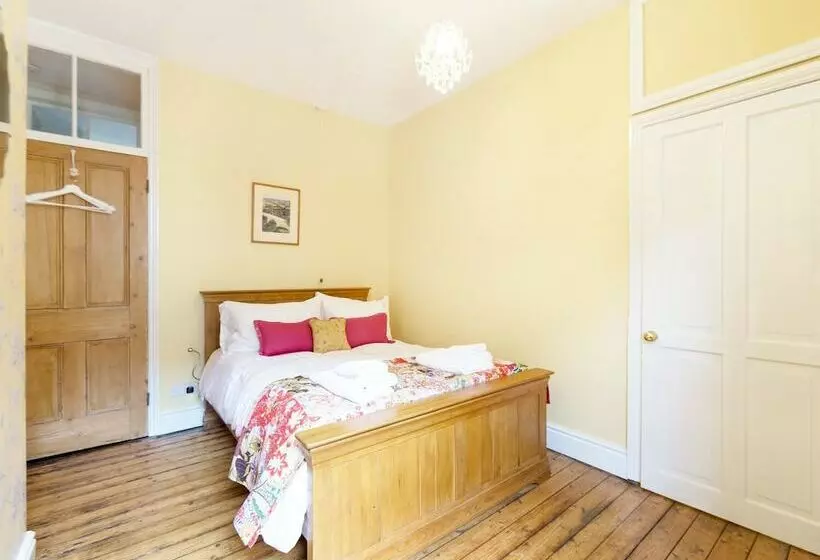 Bobbin Cottage