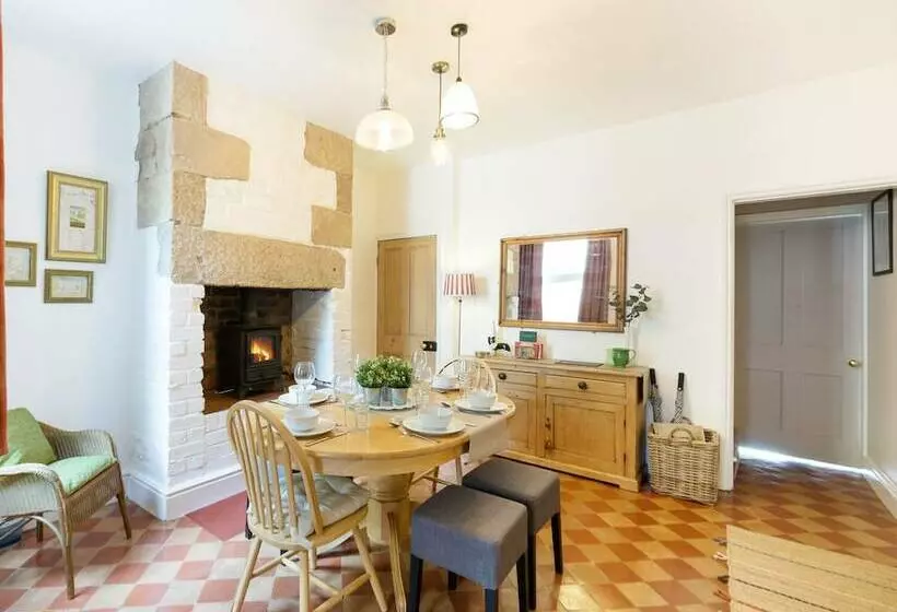 Bobbin Cottage