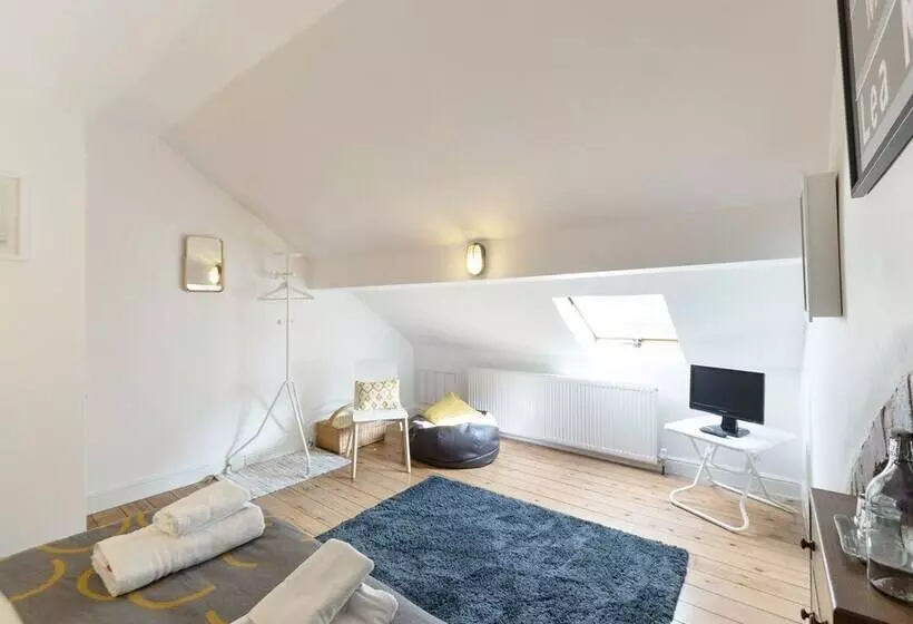 Bobbin Cottage
