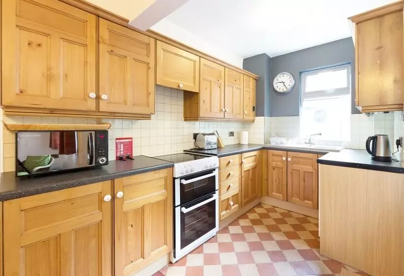 Bobbin Cottage