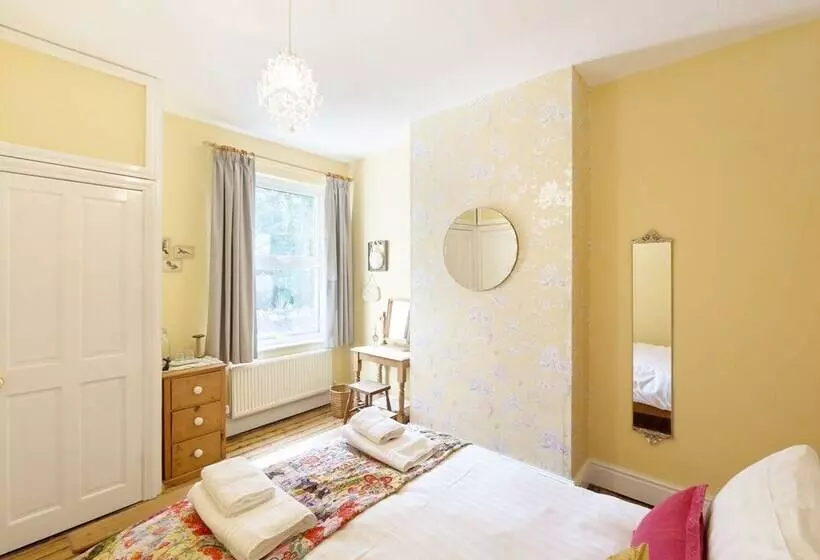 Bobbin Cottage