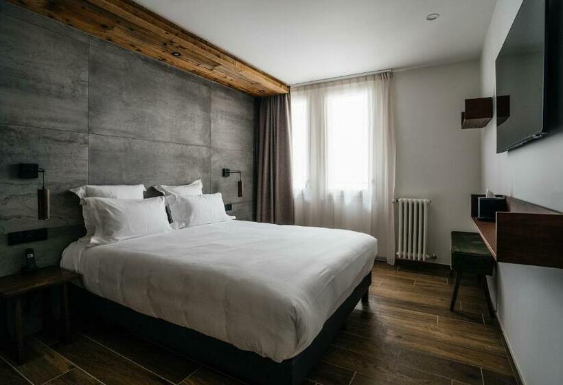 Hotel Auberge Du Lyonnais