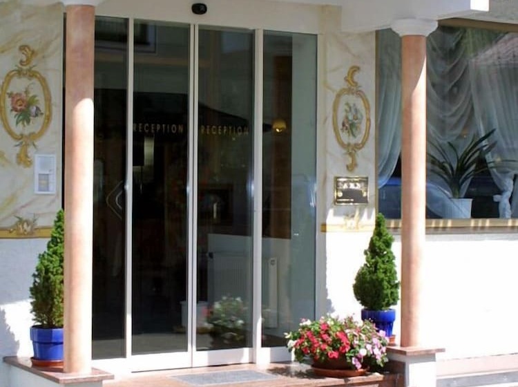 Отель Garni Schmideler