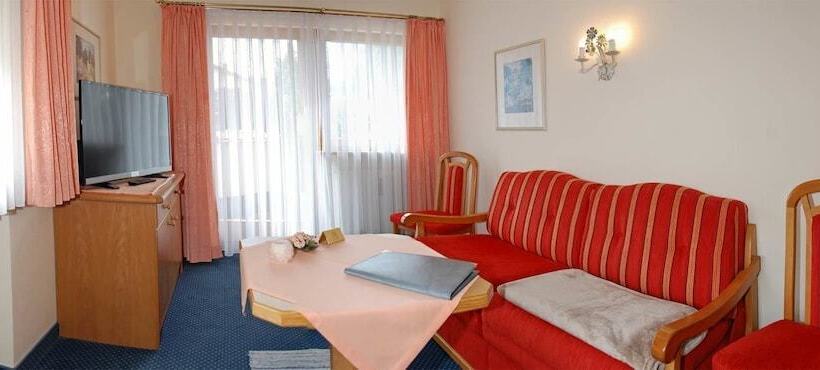 Отель Garni Schmideler