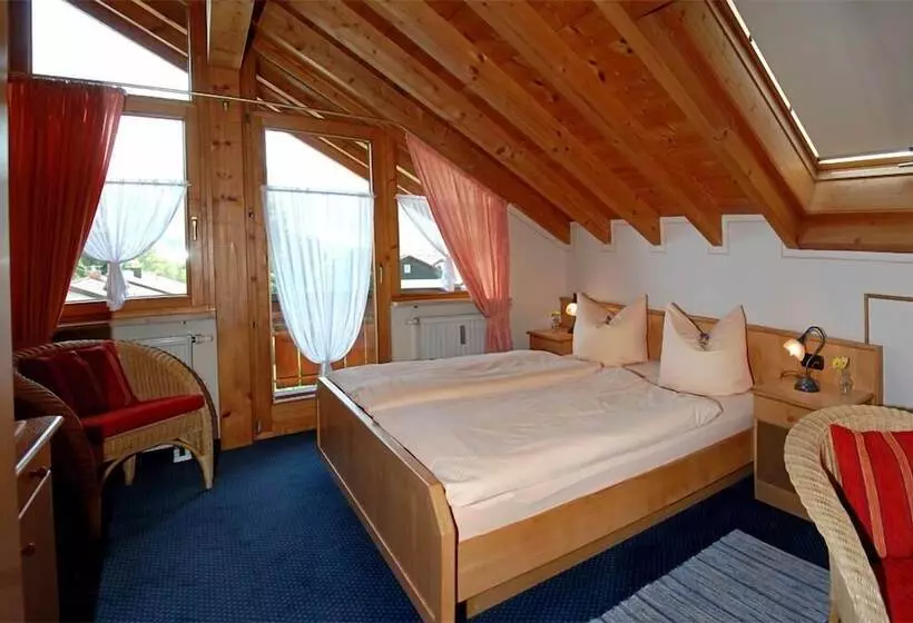 Hotelli Garni Schmideler