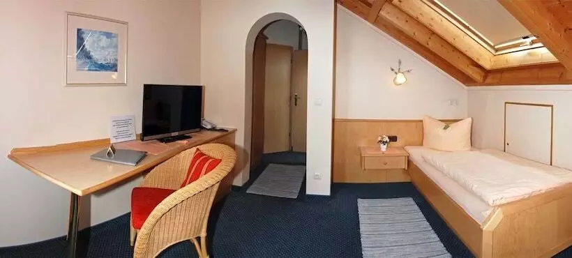 Hotelli Garni Schmideler