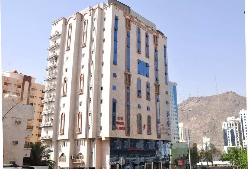 ホテル Nour Manazil Alkeram