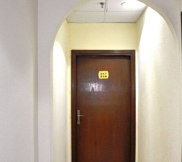 בית מלון כפרי Nour Manazil Alkeram