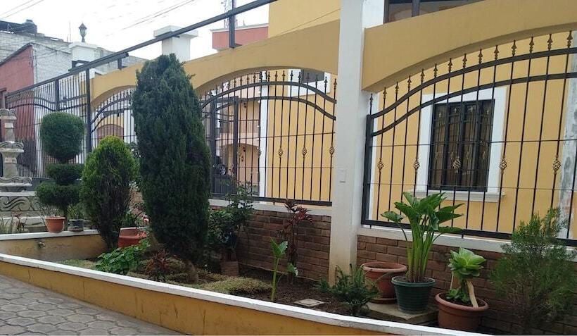 هتل Portal De Occidente