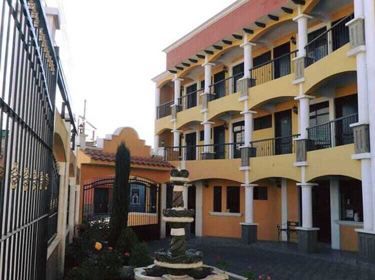 هتل Portal De Occidente