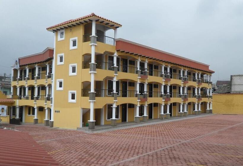 هتل Portal De Occidente