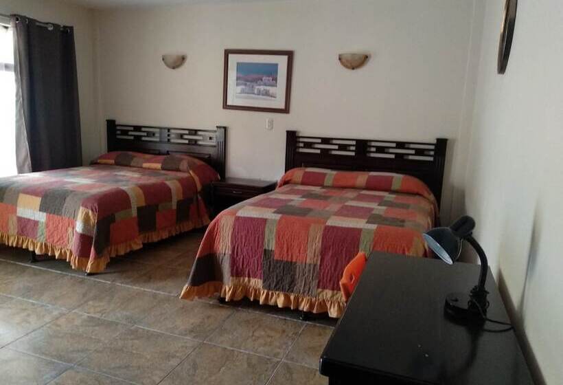 هتل Portal De Occidente