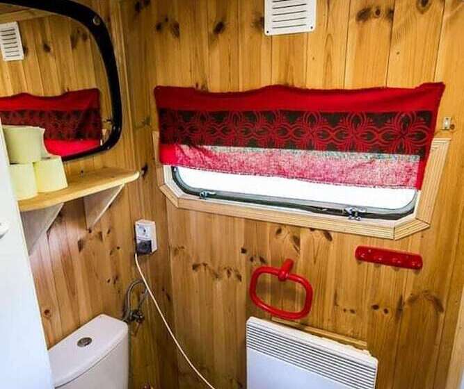 בית מלון כפרי Eden