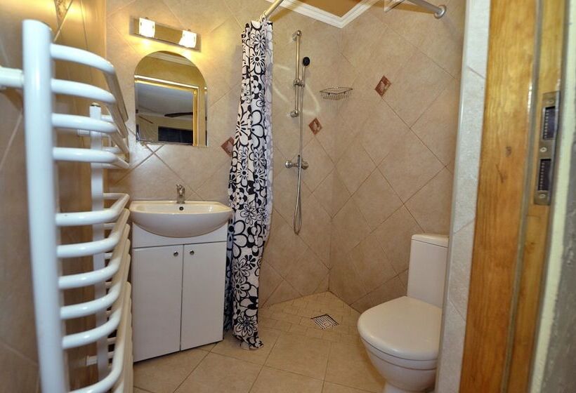 בית מלון כפרי Eden