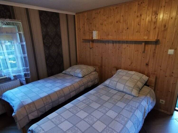 בית מלון כפרי Eden