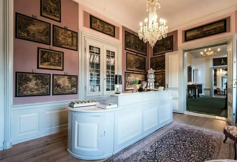 Hotelli Skjoldenæsholm Slot