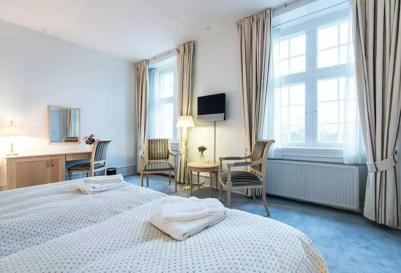 Hotelli Skjoldenæsholm Slot